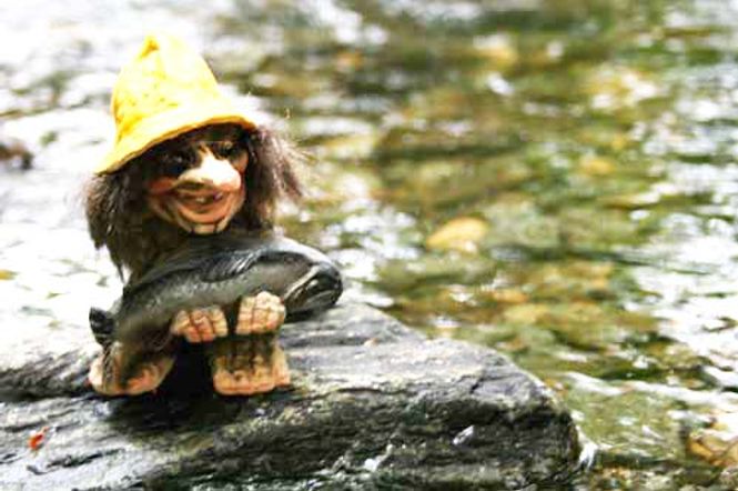 Hovedbilde Troll med fisk (Troll nr. 062)