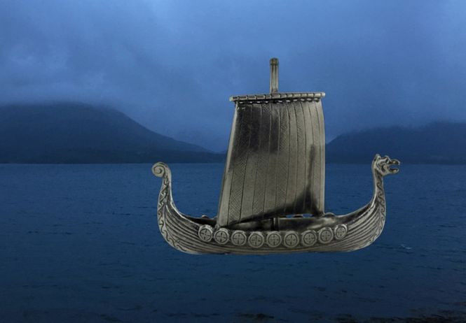 Main Image Viking ship with 9 shields Tinn-Per