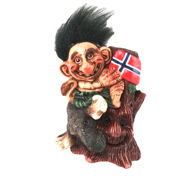 Hovedbilde Magnet, Troll med elg