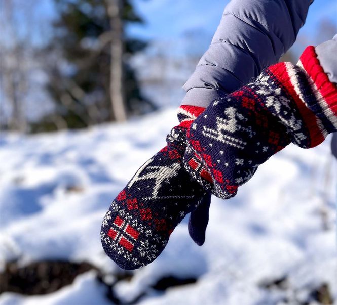 Main Image Woolly mittens, Ski sports