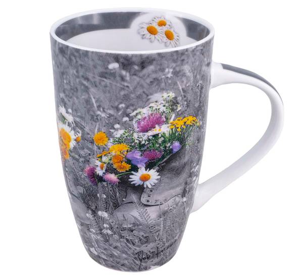 Hovedbilde Krus nr. 3 Blomster i sko, Pryd