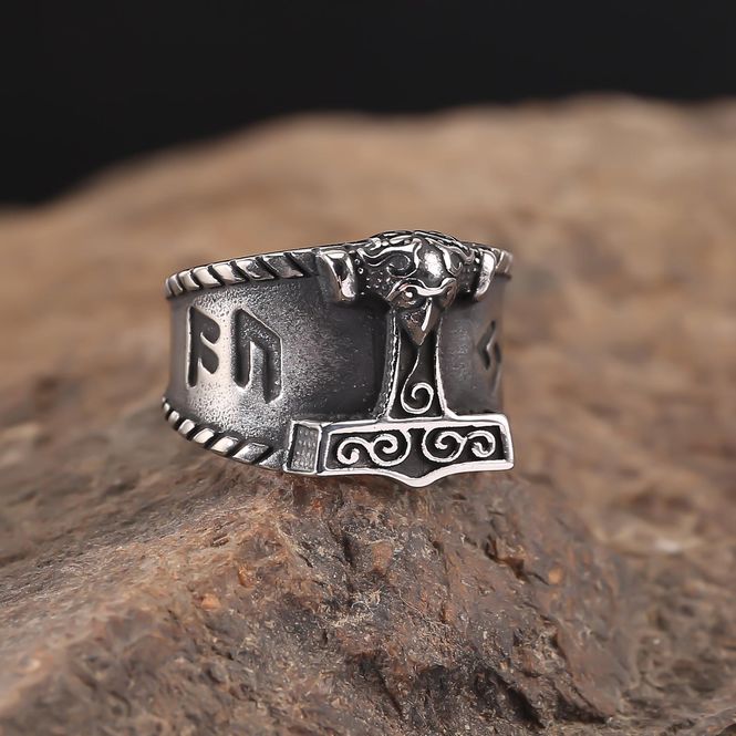 Hovedbilde Ring, Thors hammer