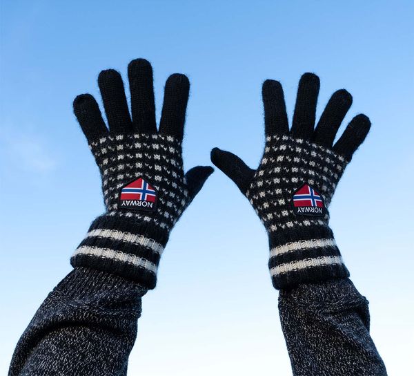 Main Image Woollen mittens, Islender pattern, black/white